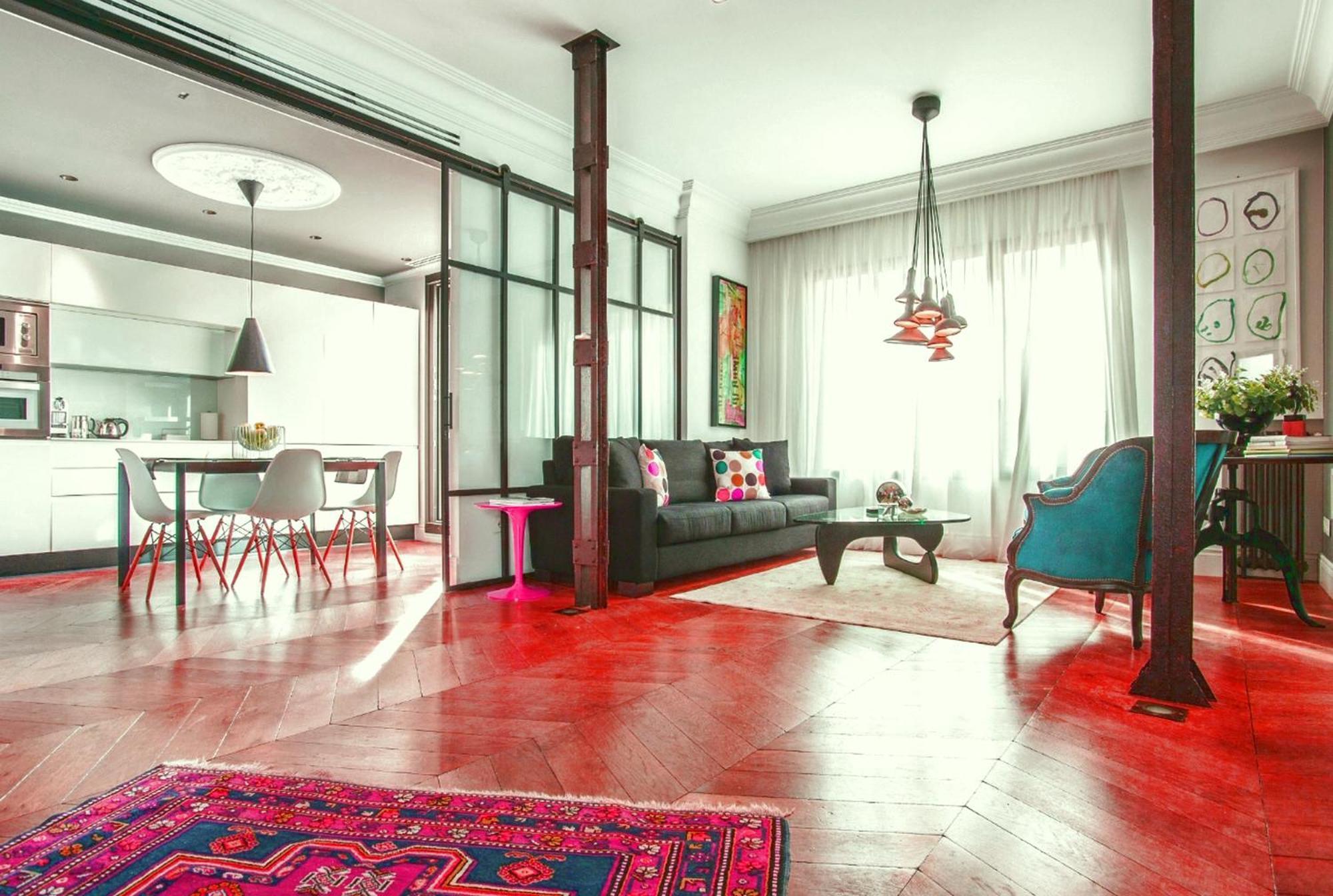 Modern 4 Bedrooms Apartment Rome
